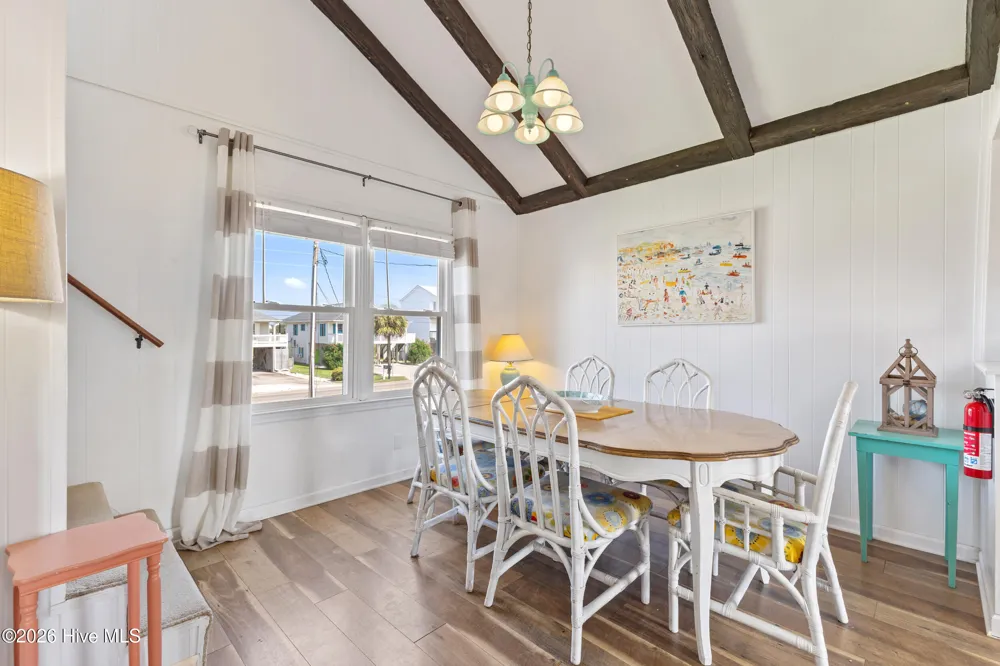 1513 Easy Street Surf City, NC 28445