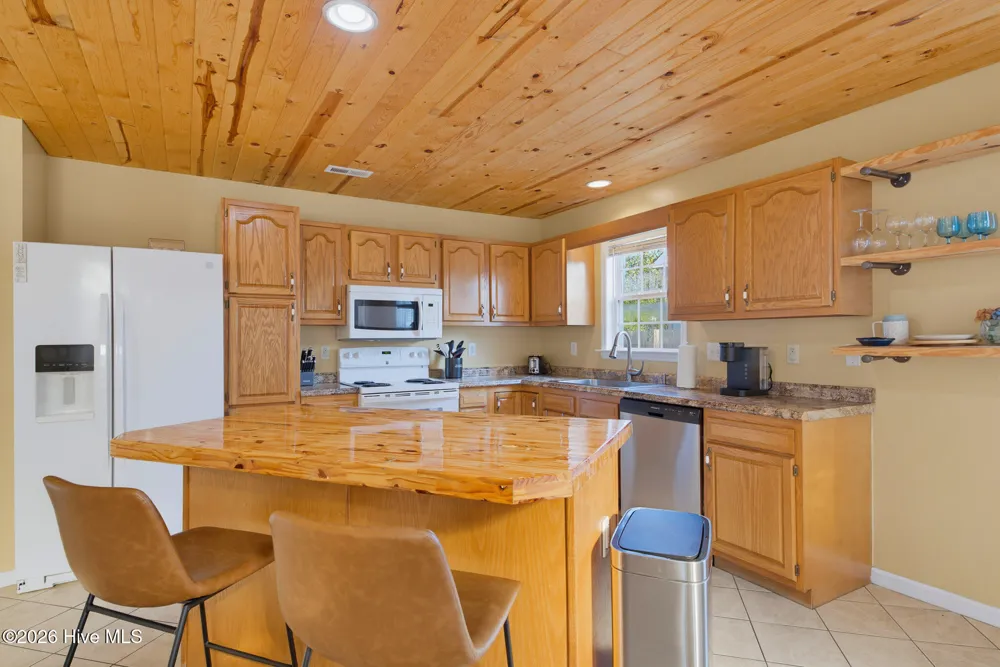 206 Winter Road Jacksonville, NC 28540