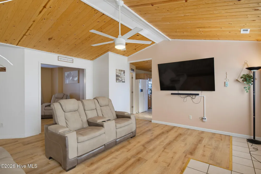 206 Winter Road Jacksonville, NC 28540