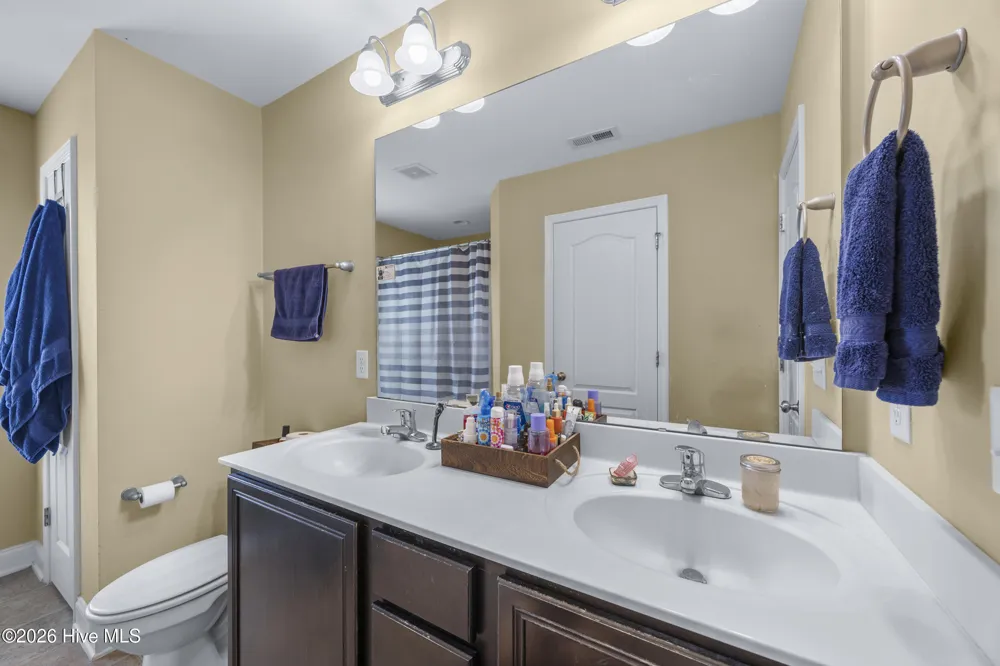 709 Jasmine Lane Jacksonville, NC 28546