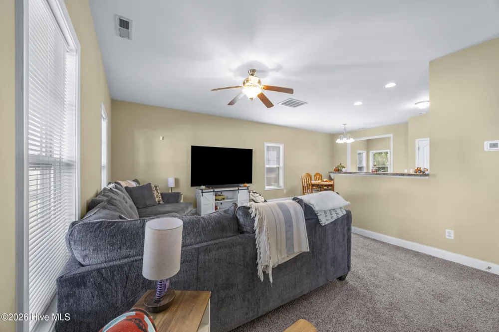 709 Jasmine Lane Jacksonville, NC 28546