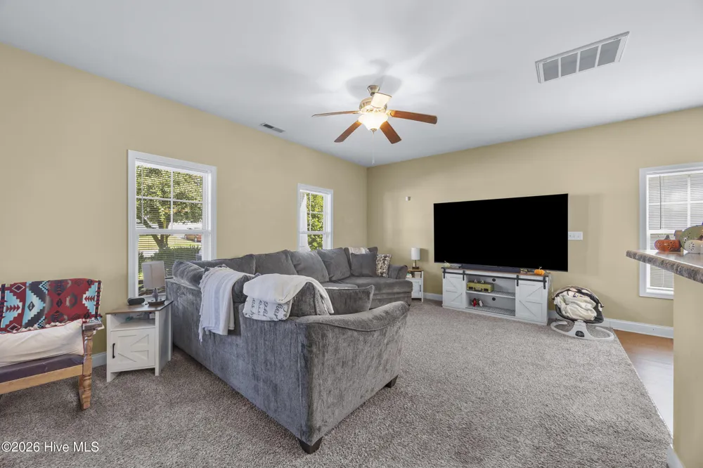 709 Jasmine Lane Jacksonville, NC 28546