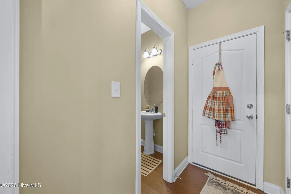 709 Jasmine Lane Jacksonville, NC 28546