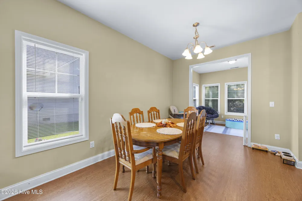 709 Jasmine Lane Jacksonville, NC 28546