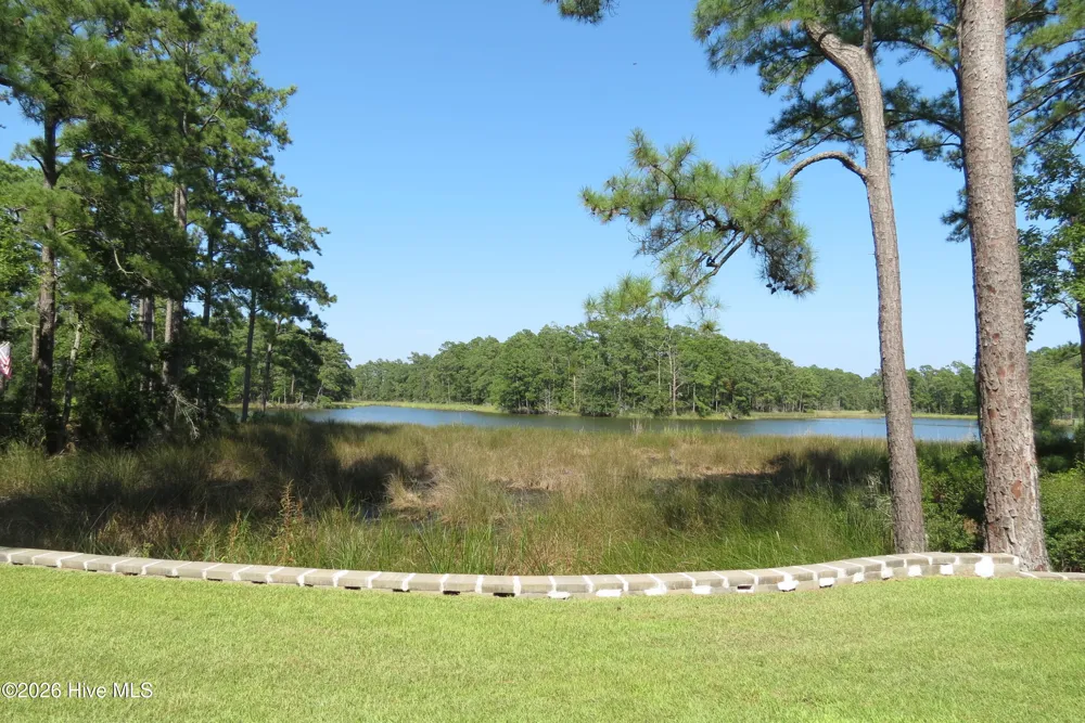 5633 Styron Drive Oriental, NC 28571
