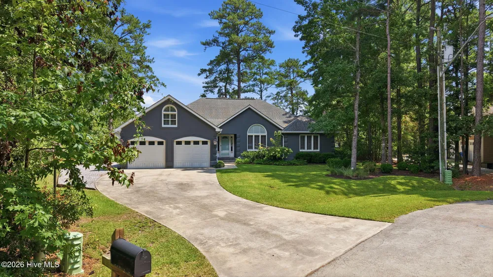 5633 Styron Drive Oriental, NC 28571