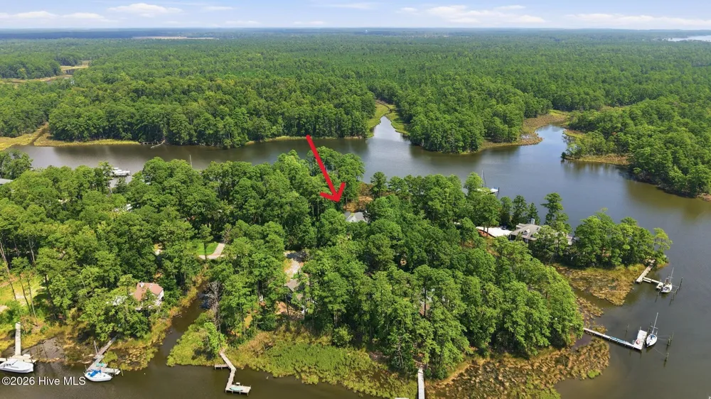 5633 Styron Drive Oriental, NC 28571