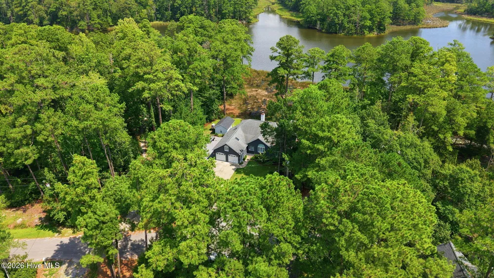 5633 Styron Drive Oriental, NC 28571