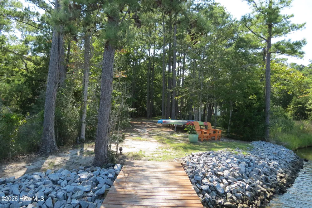 5633 Styron Drive Oriental, NC 28571