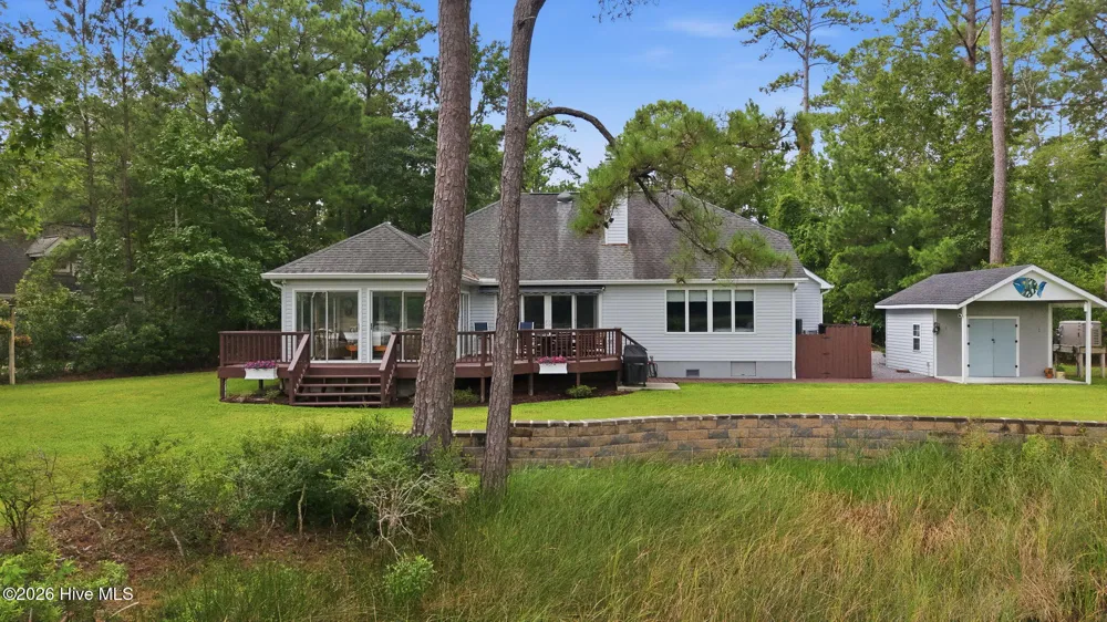5633 Styron Drive Oriental, NC 28571