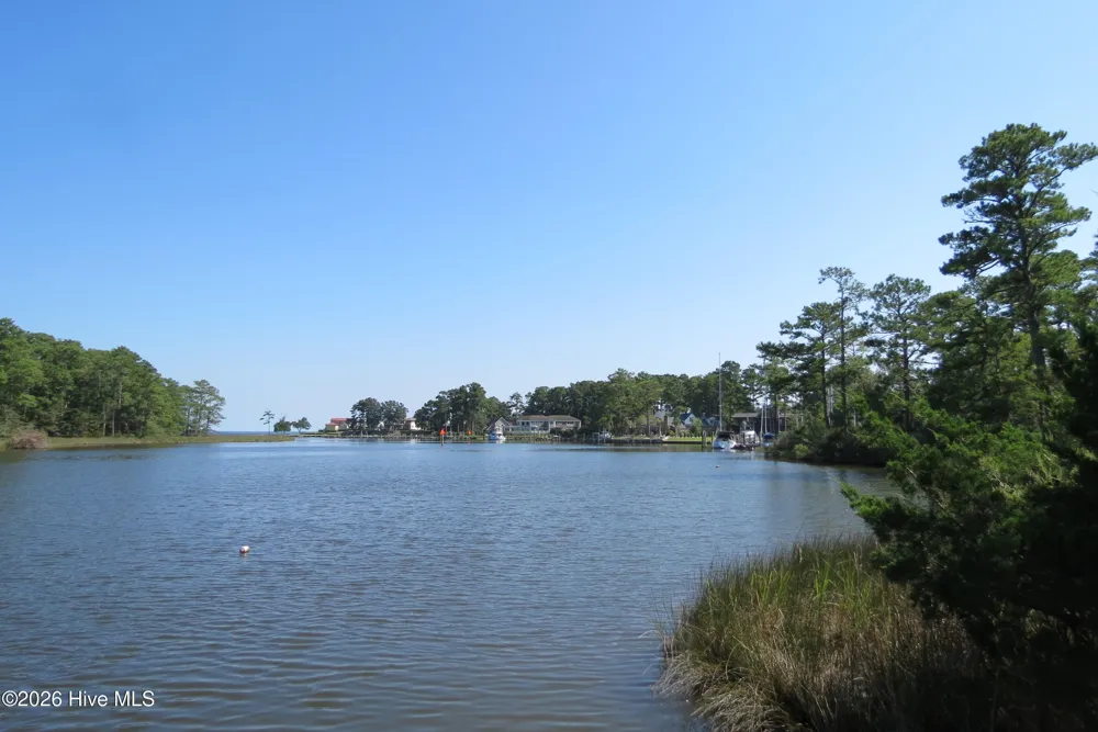5633 Styron Drive Oriental, NC 28571