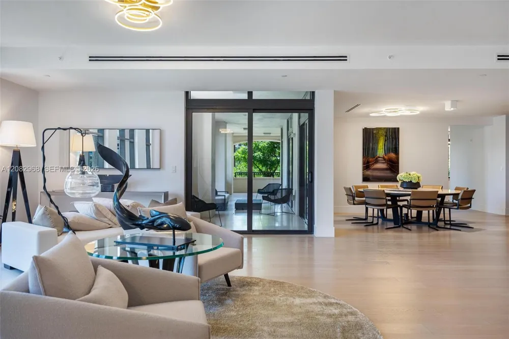 7025 Fisher Island Dr #7025 Miami Beach, FL 33109