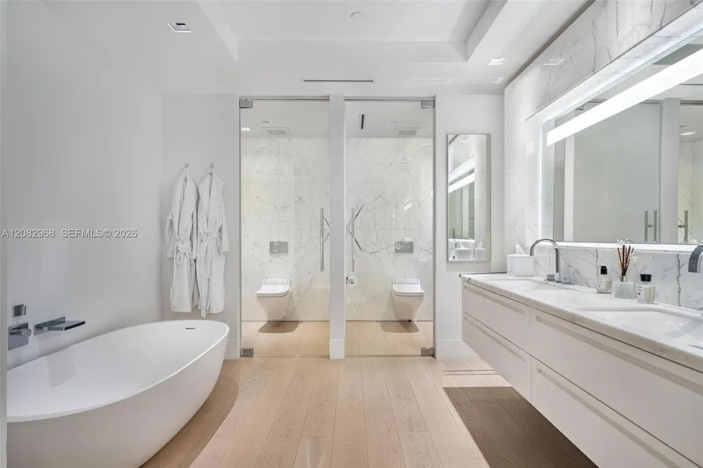 7025 Fisher Island Dr #7025 Miami Beach, FL 33109