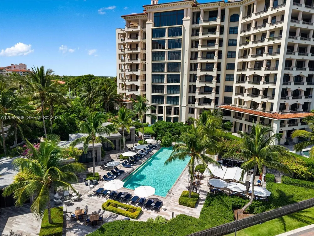 7025 Fisher Island Dr #7025 Miami Beach, FL 33109
