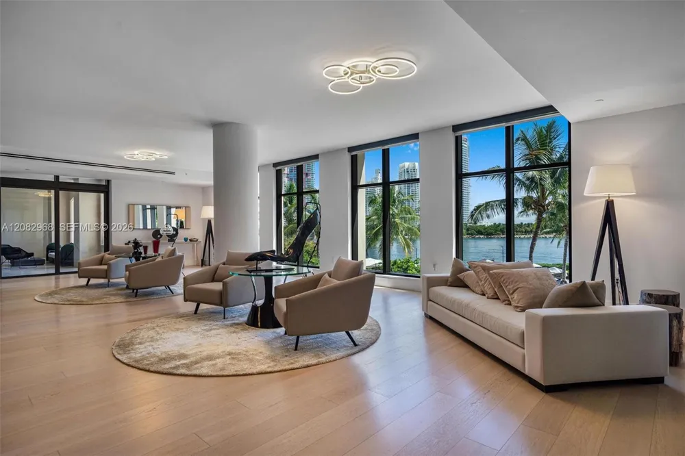 7025 Fisher Island Dr #7025 Miami Beach, FL 33109