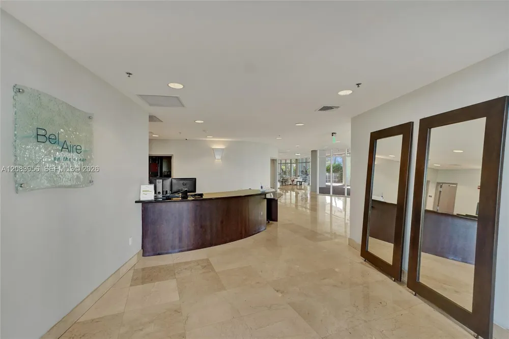 6515 Collins Ave #1707 Miami Beach, FL 33141