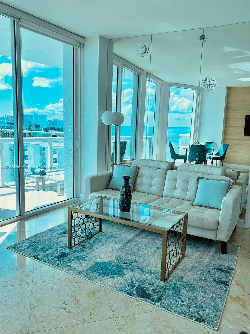 6515 Collins Ave #1707 Miami Beach, FL 33141