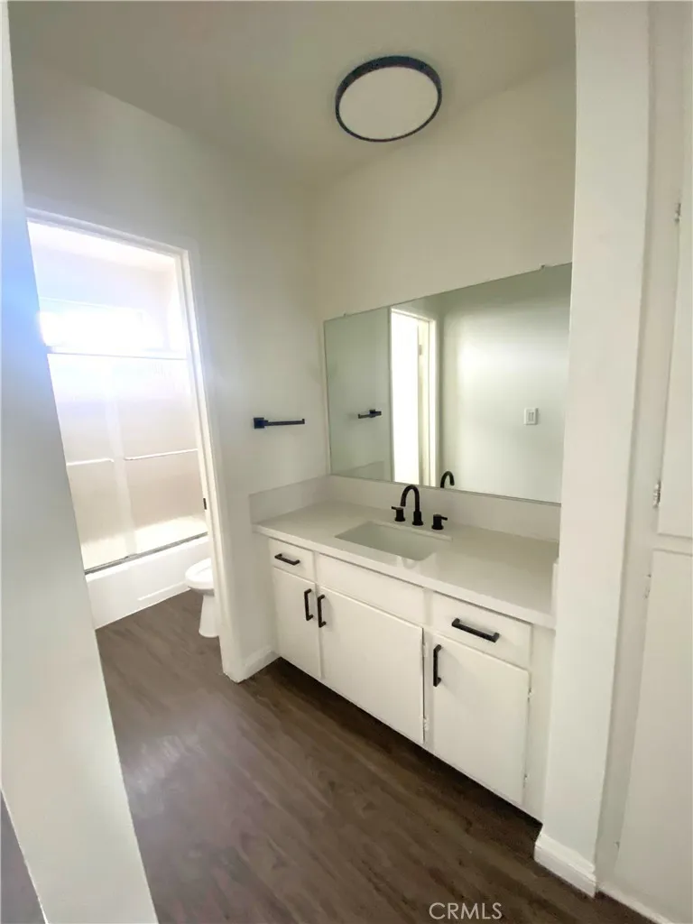 4160 W 182nd Street #209 Torrance, CA 90504