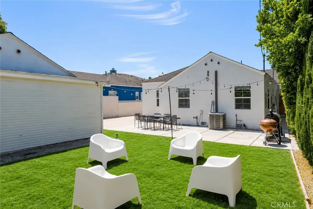 3950 Welland Avenue Los Angeles, CA 90008
