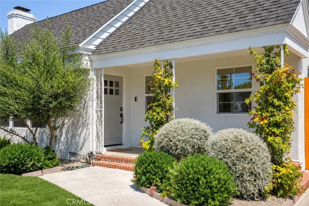 3950 Welland Avenue Los Angeles, CA 90008