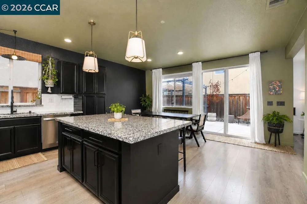 1548 Citrus St Lincoln, CA 95648