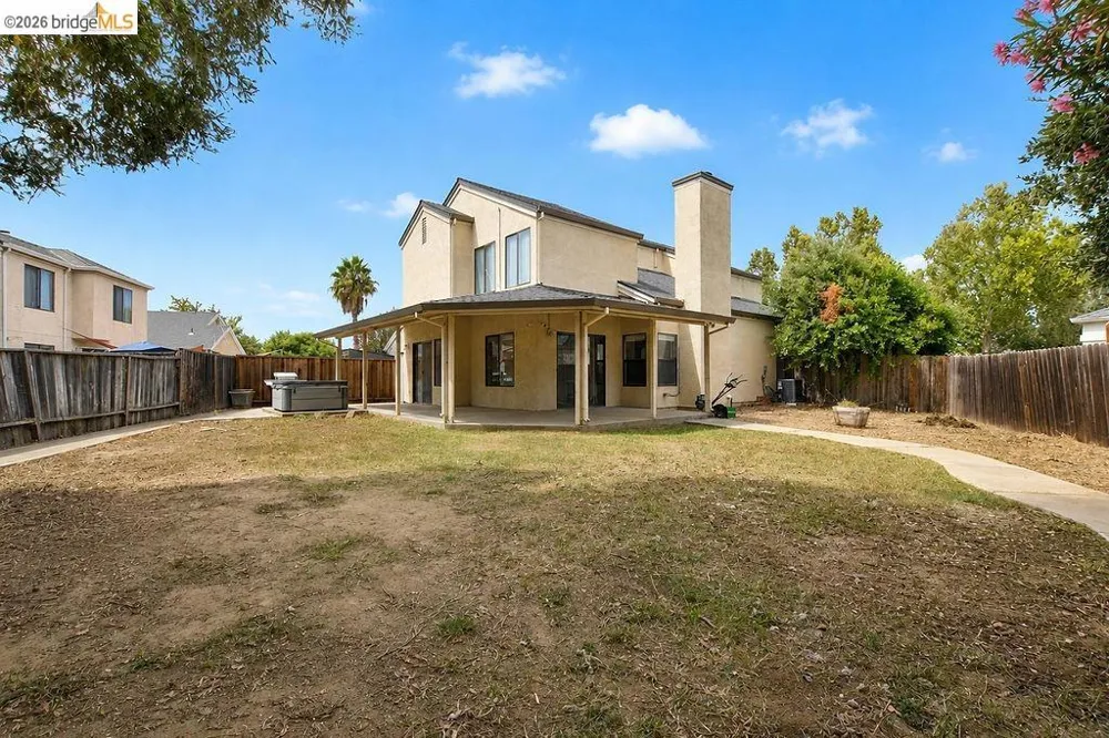34 Nightingale Ct Oakley, CA 94561