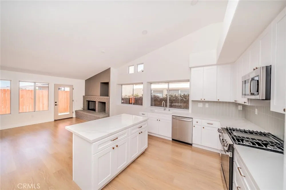 9126 Desert Acacia Lane Corona, CA 92883