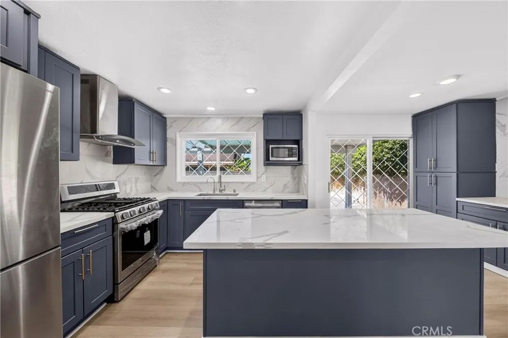 8321 Santa Margarita La Palma, CA 90623