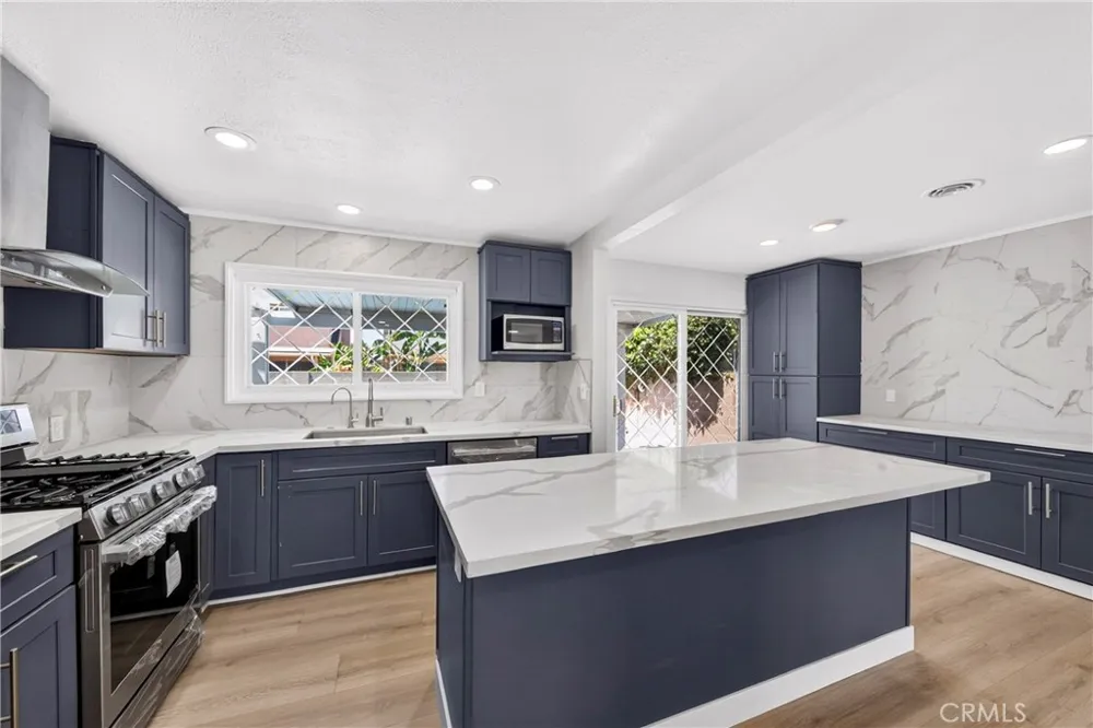8321 Santa Margarita La Palma, CA 90623