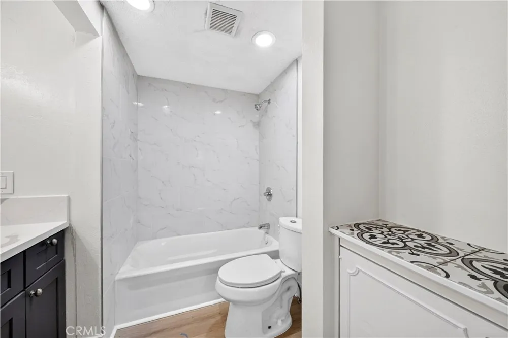 8321 Santa Margarita La Palma, CA 90623