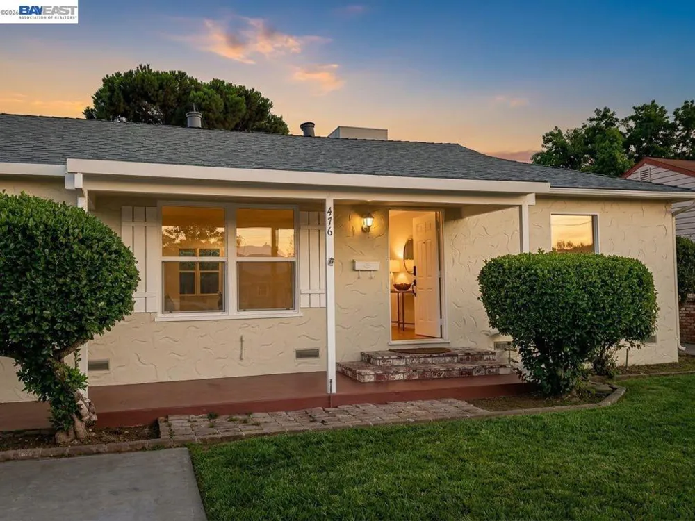 476 E Barrymore St Stockton, CA 95204