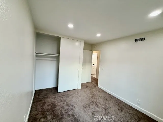 1021 W Lamark Ln Anaheim, CA 92802