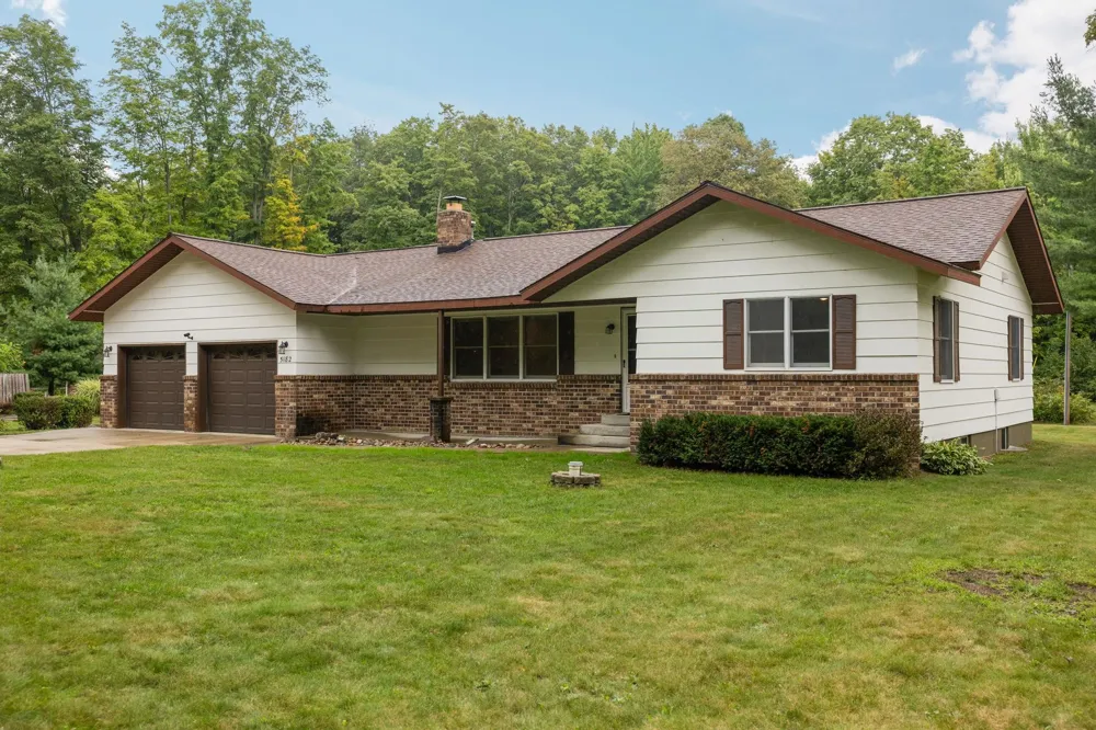5182 E Shore Drive Coldsprings Township, MI 49646