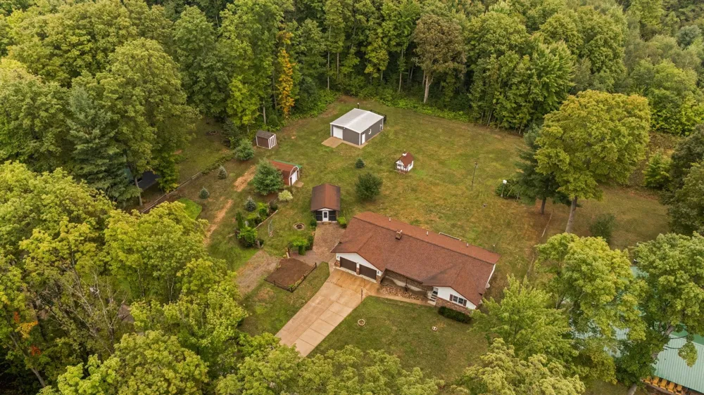 5182 E Shore Drive Coldsprings Township, MI 49646
