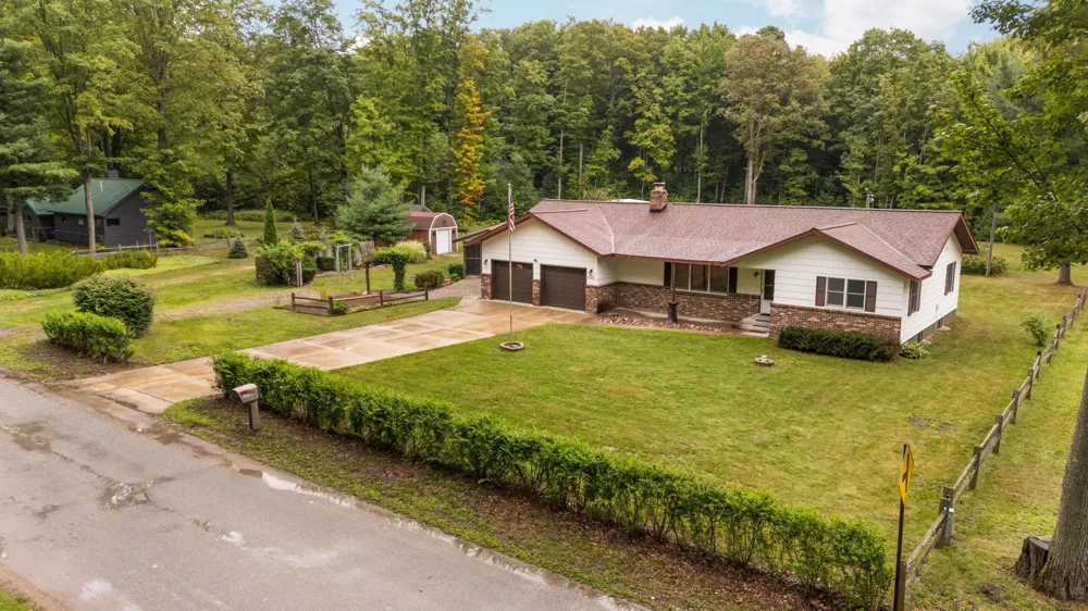 5182 E Shore Drive Coldsprings Township, MI 49646