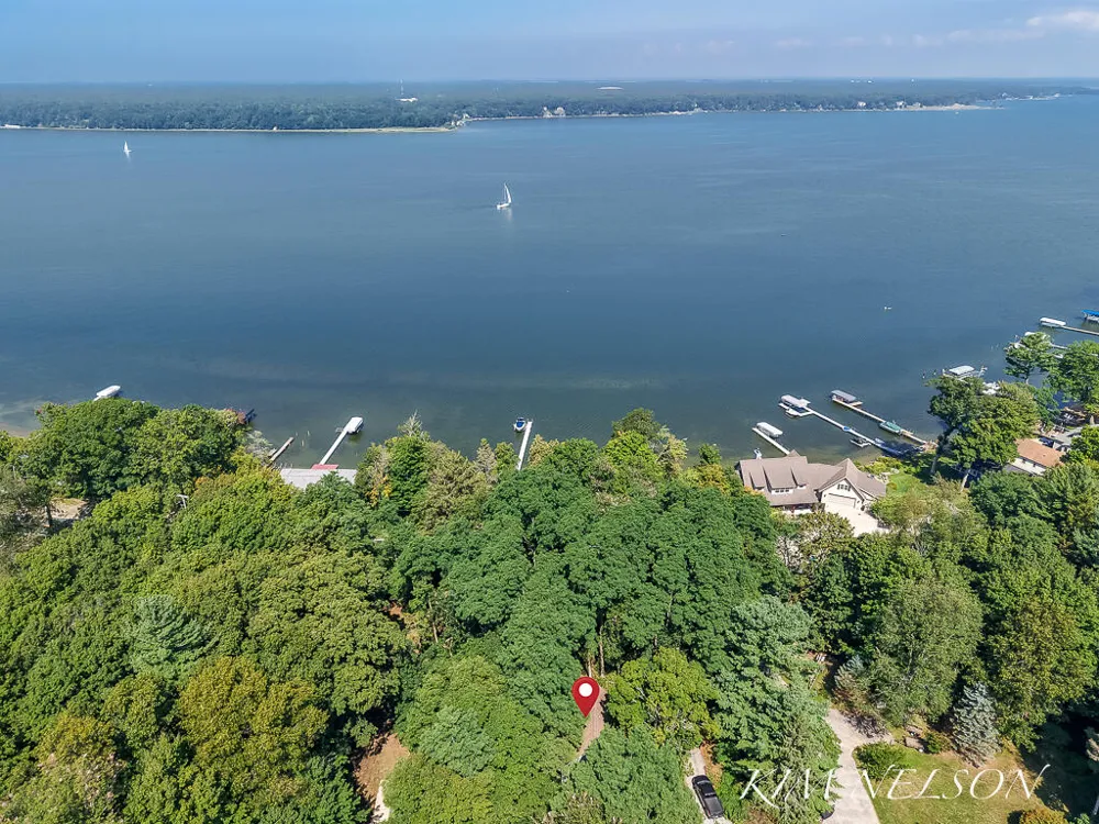 6101 South Shore Drive Fruitland Township, MI 49461