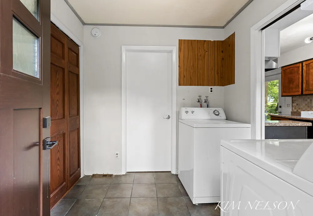 6101 South Shore Drive Fruitland Township, MI 49461