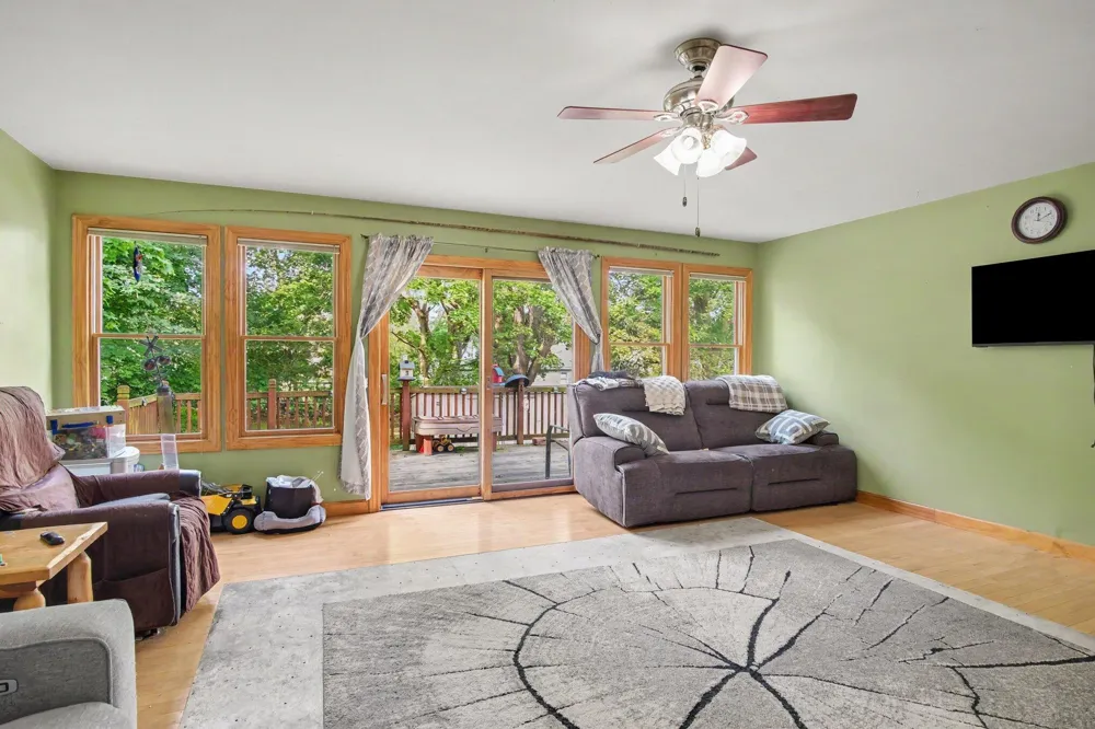 717 S Broas Street Belding City, MI 48809