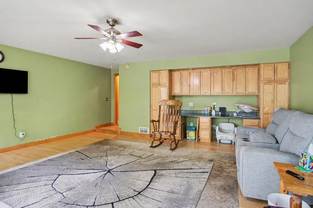 717 S Broas Street Belding City, MI 48809