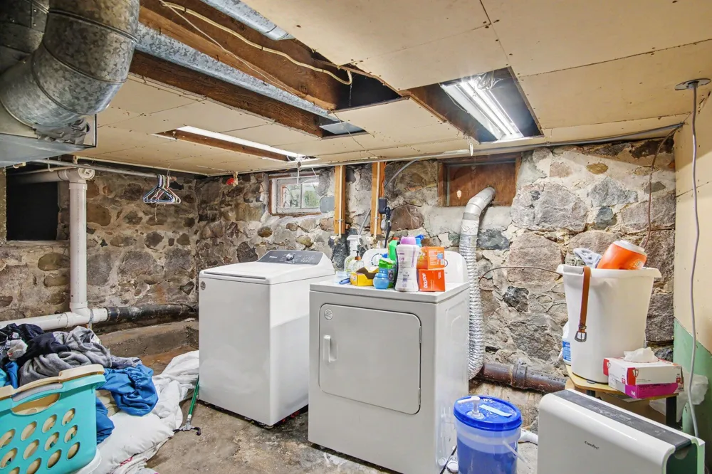 717 S Broas Street Belding City, MI 48809