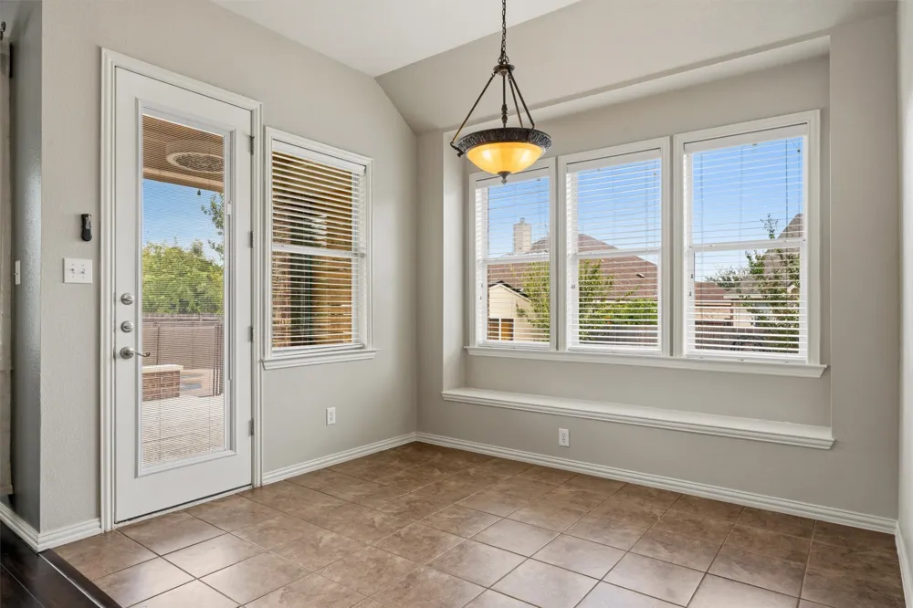 2502 White Stallion Way Leander, TX 78641