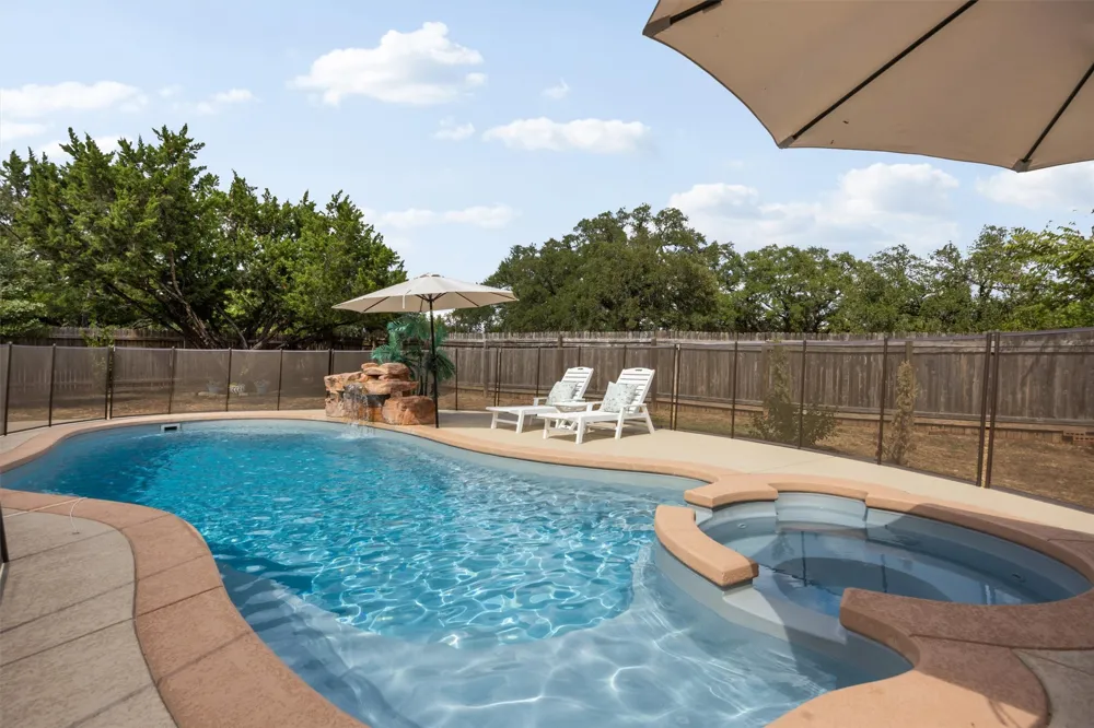 2502 White Stallion Way Leander, TX 78641
