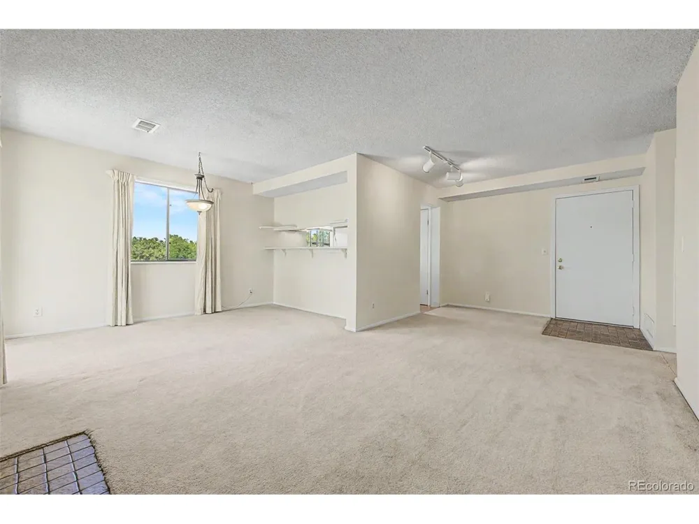 12506 E Cornell Avenue #302 Aurora, CO 80014