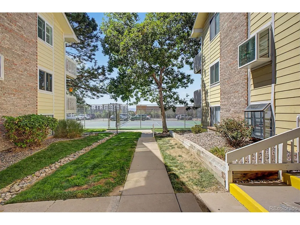 12506 E Cornell Avenue #302 Aurora, CO 80014
