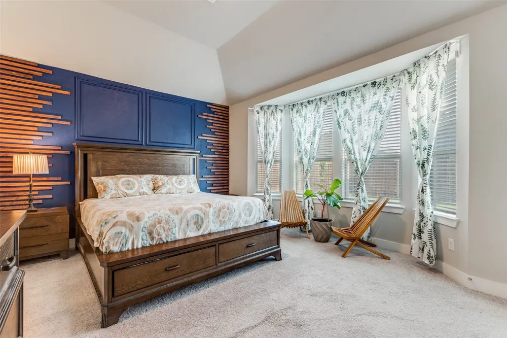 1904 Dappled Grey Avenue Aubrey, TX 76227