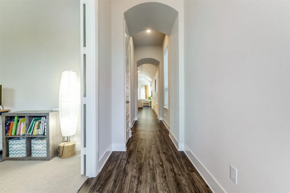 1904 Dappled Grey Avenue Aubrey, TX 76227