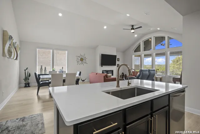 1040 Teakmill San Marcos, TX 78666