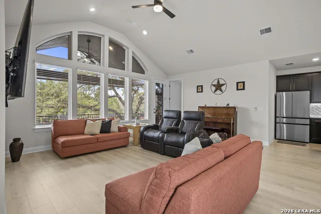 1040 Teakmill San Marcos, TX 78666