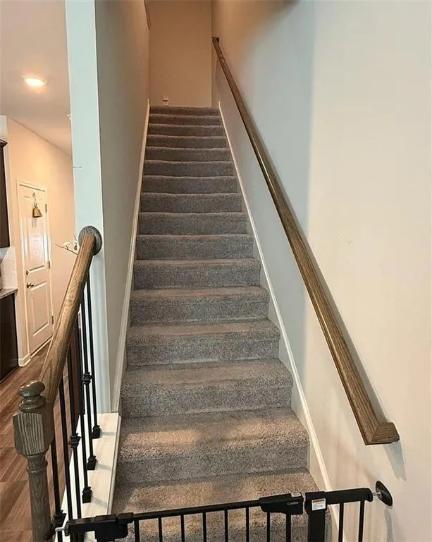 5542 Plain Field Lane Lilburn, GA 30047