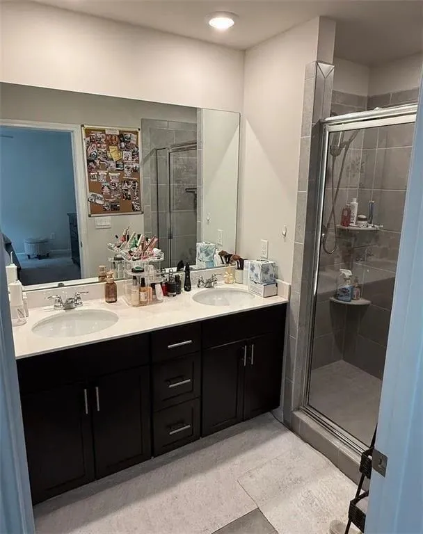 5542 Plain Field Lane Lilburn, GA 30047